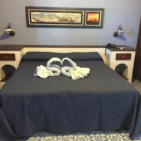 Hotel Corallo 3*