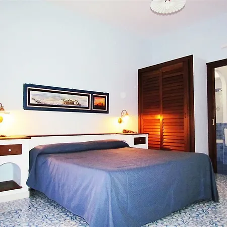 Hotel Corallo 3*